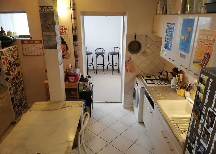 民宿 & Table D'hote A 5 Min De La Gare Matabiau